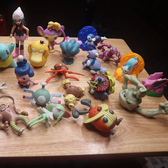 Vintage Pokemon 2000's figure toys 2006 24 piece lot bundle - Picture 3 of 13
